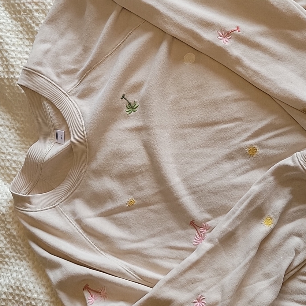 Old Navy Cream Pullover Sweatshirt with Embroidered Palm Trees and Suns